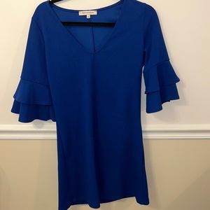 Blue flowy sleeves mini dress